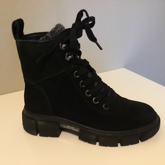 Blondo Perri Waterproof Ankle Boot - Picture 3 of 6